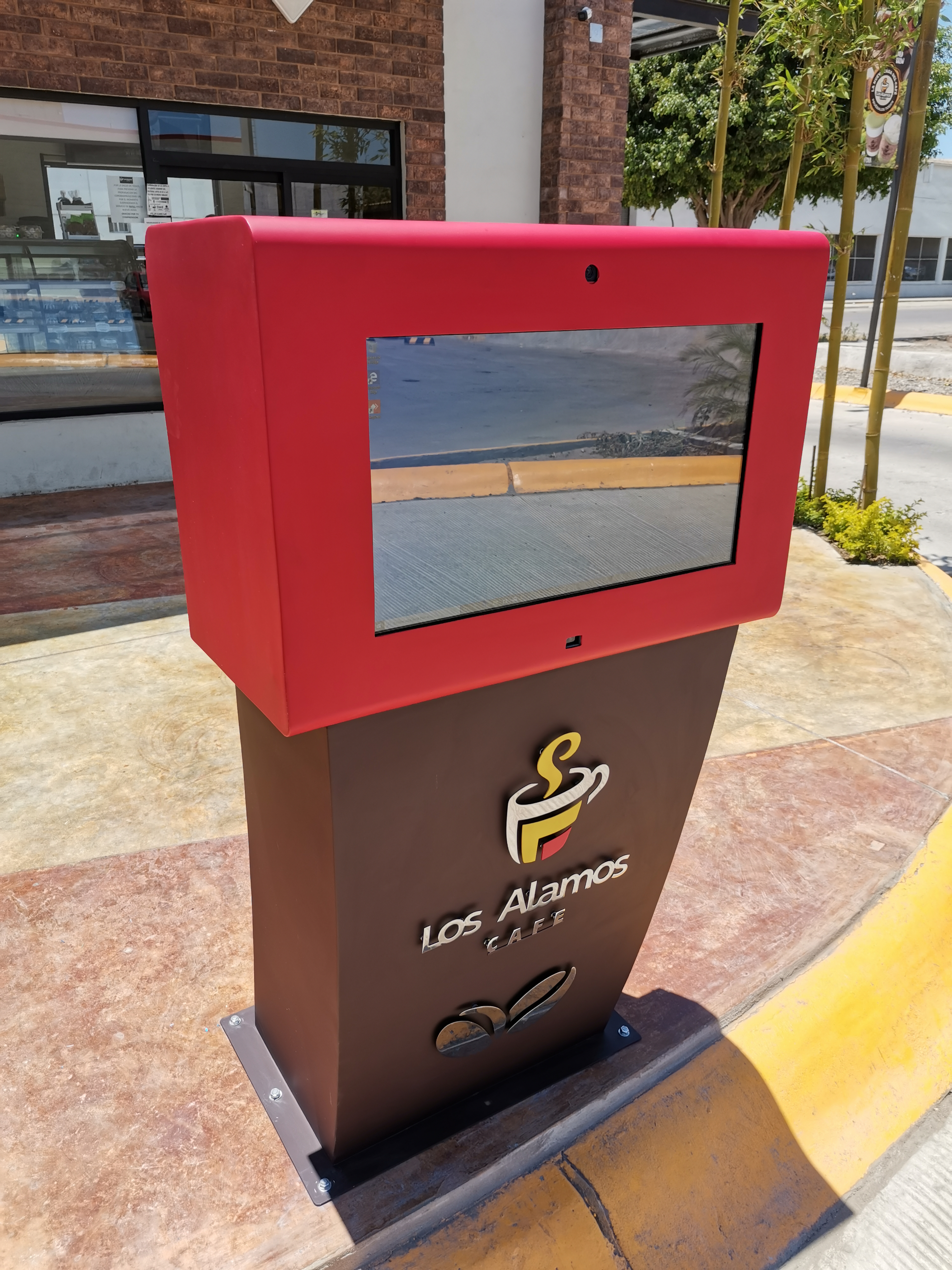 Foto Real del Kiosko de Grupo Isai